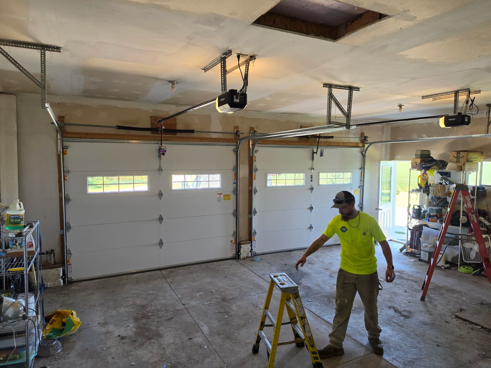 Gallery photos for Hormann Wood Tone Garage Doors That Actually Turn Heads: Image #2