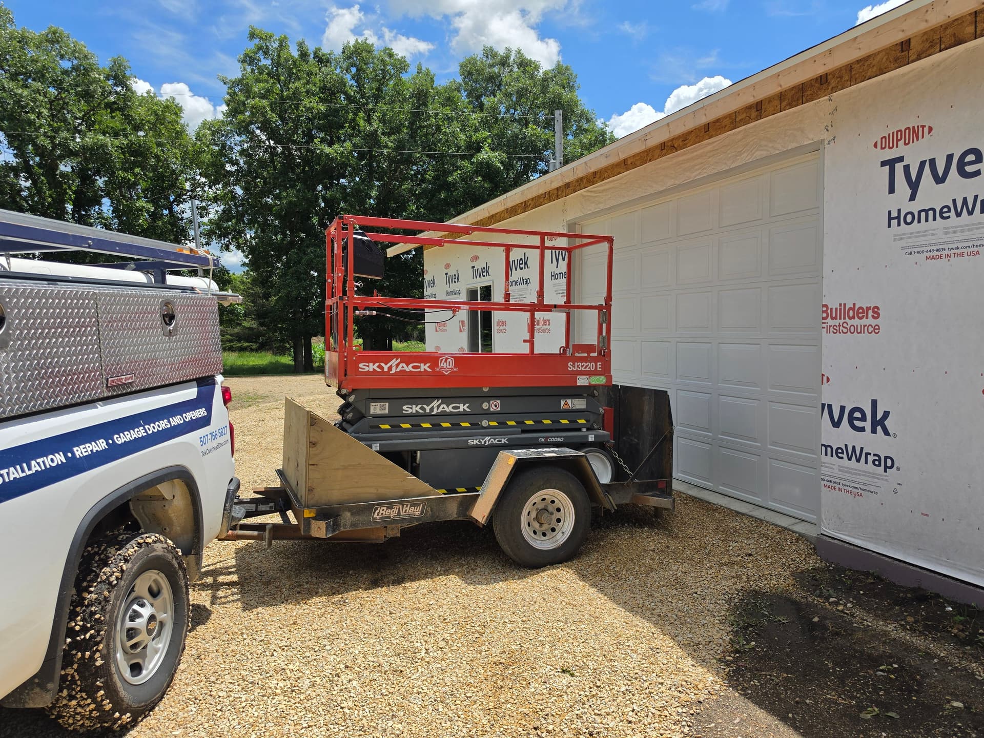 Gallery photos for AP200 Windloaded Overhead Door Installation on a New Build: Image #6