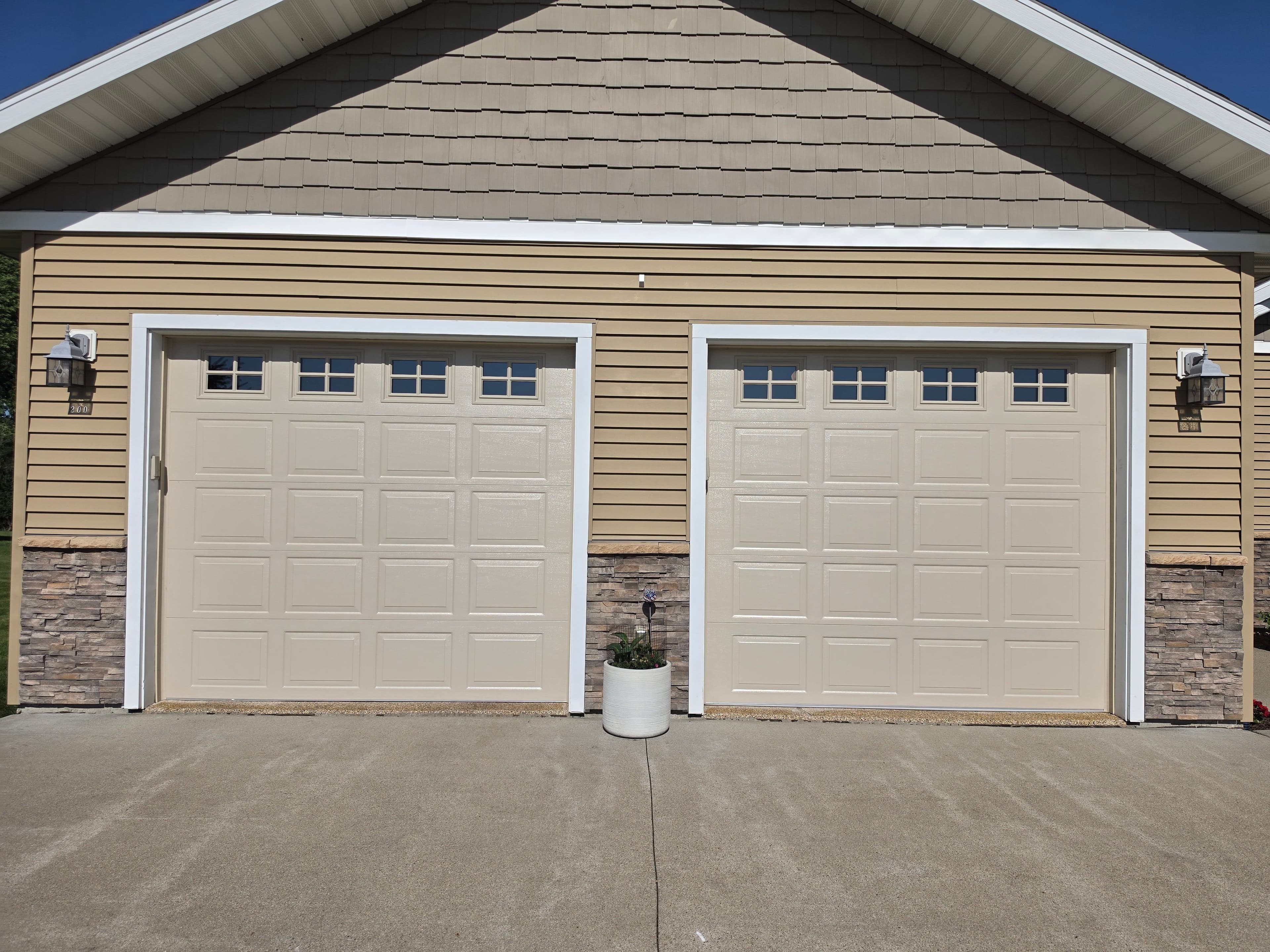 Project Dual Raynor AP 200 Garage Door Replacement with Fresh Curb Appeal image