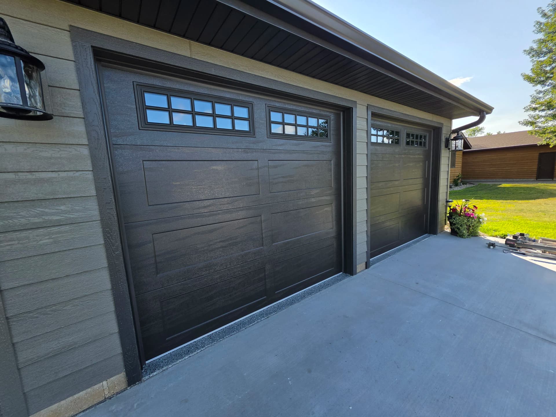 AP200 Garage Door Install - Before and After Done Right image
