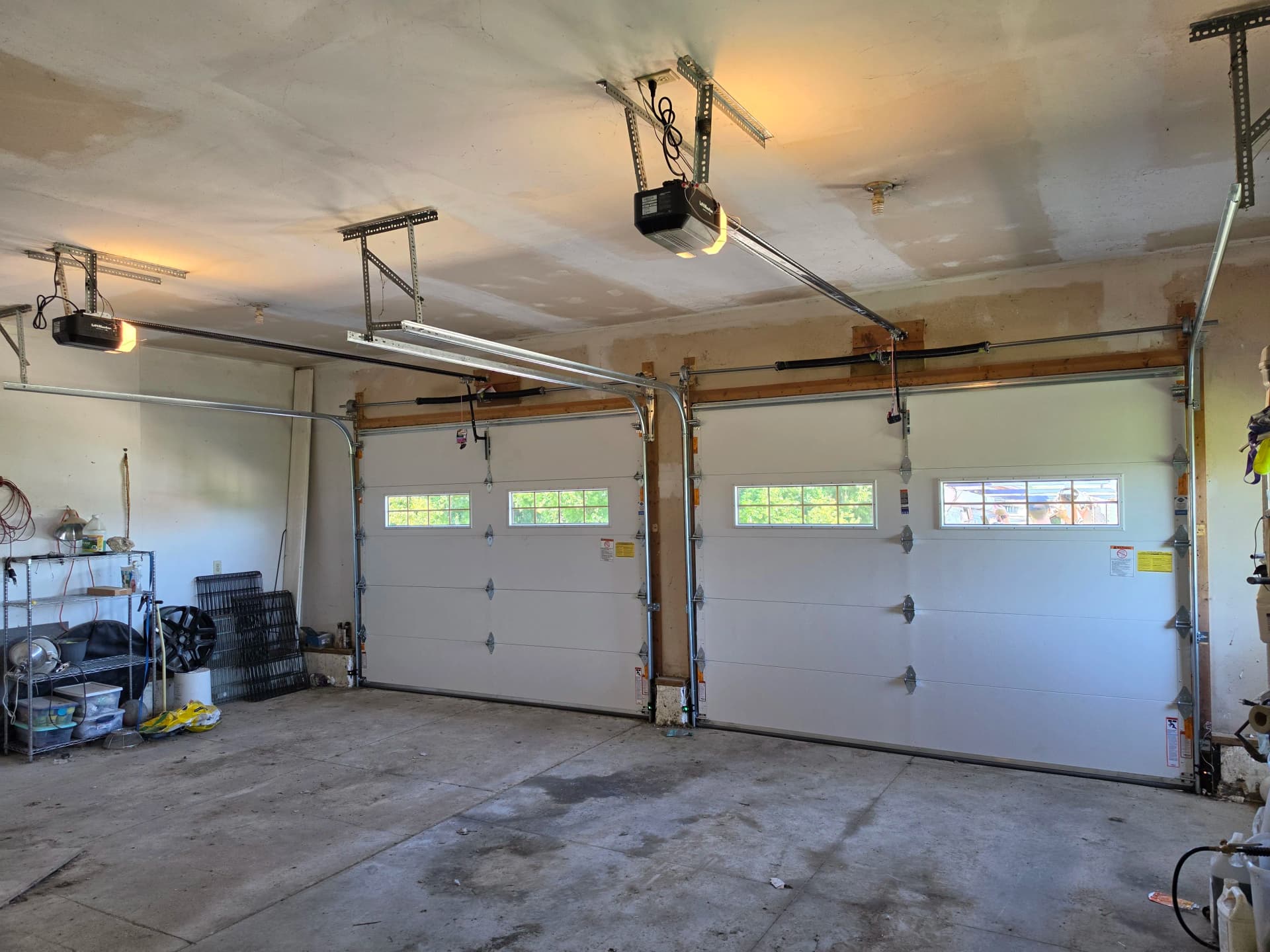 Gallery photos for Hormann Wood Tone Garage Doors That Actually Turn Heads: Image #1