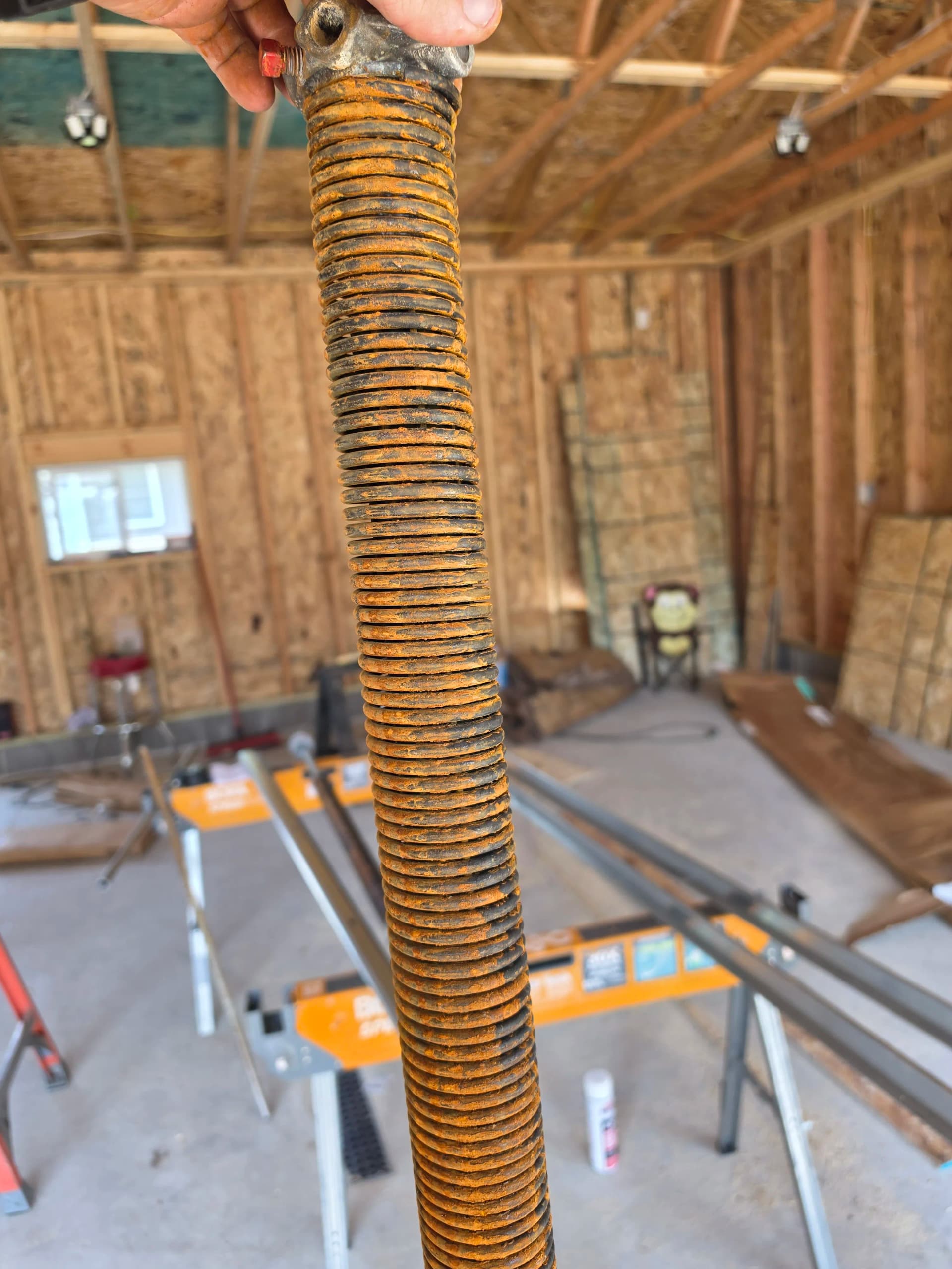 Gallery photos for What Bad Garage Door Storage Actually Looks Like: Image #1