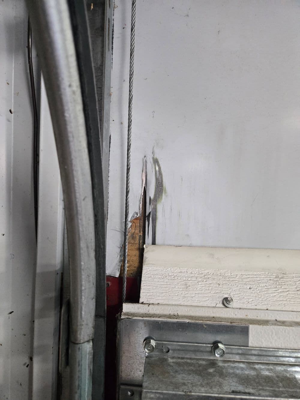 Garage Door Cable Replacement image