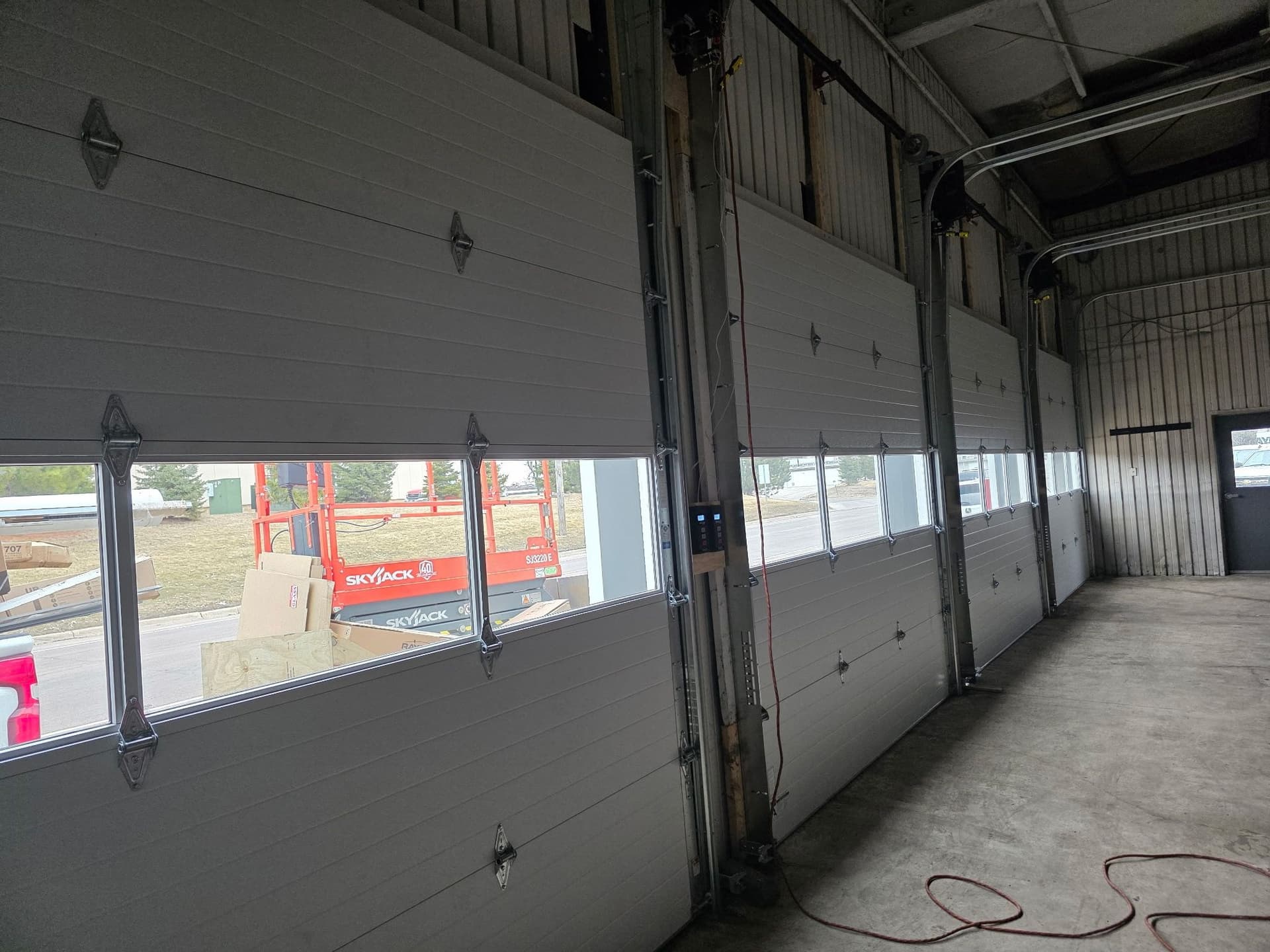 Gallery photos for New Garage Door Installation at Tek Overhead Door LLC: Image #4